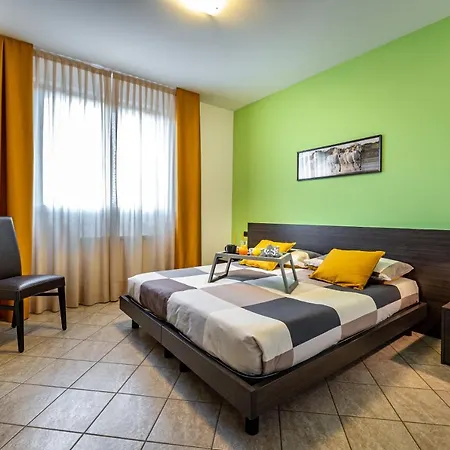 Aparthotel Arianna Rosia