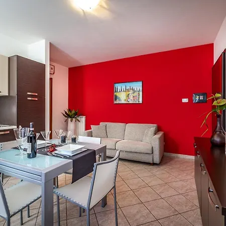 Arianna Aparthotel