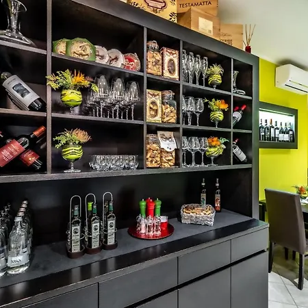 Arianna Aparthotel Rosia
